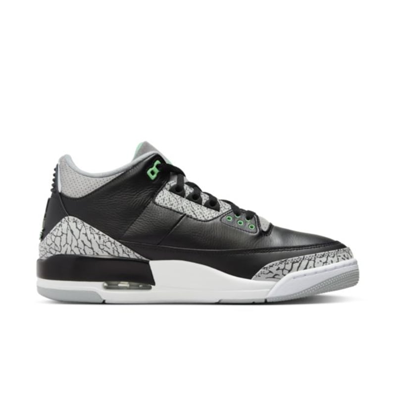 Jordan 3 Retro CT8532-031 03