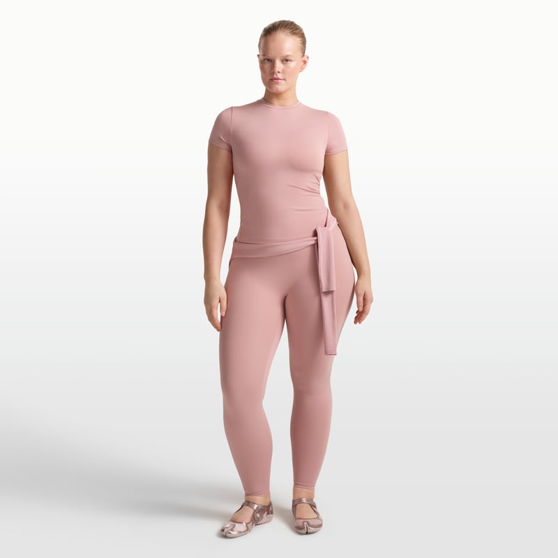 NikeSKIMS Matte IU8276-662 04
