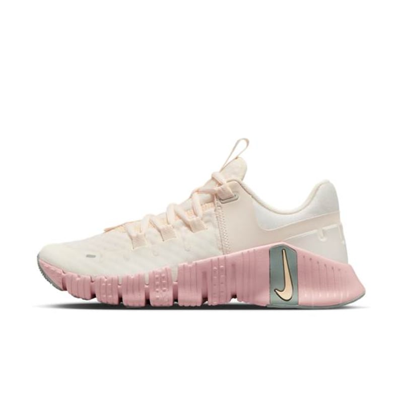 Nike Free Metcon 5 DV3950-102 01