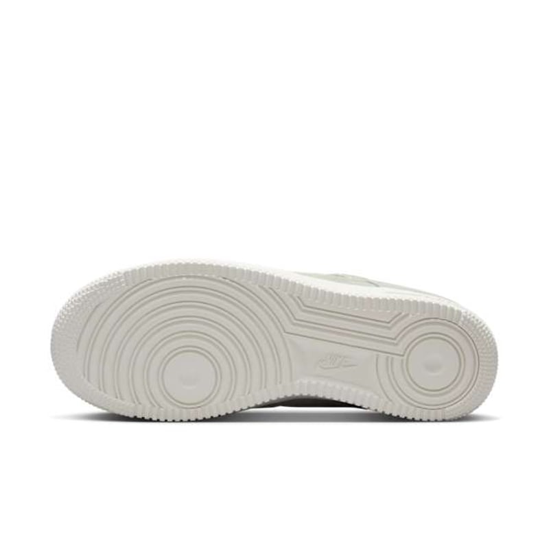 Nike Air Force 1 '07 SE HJ4401-300 02