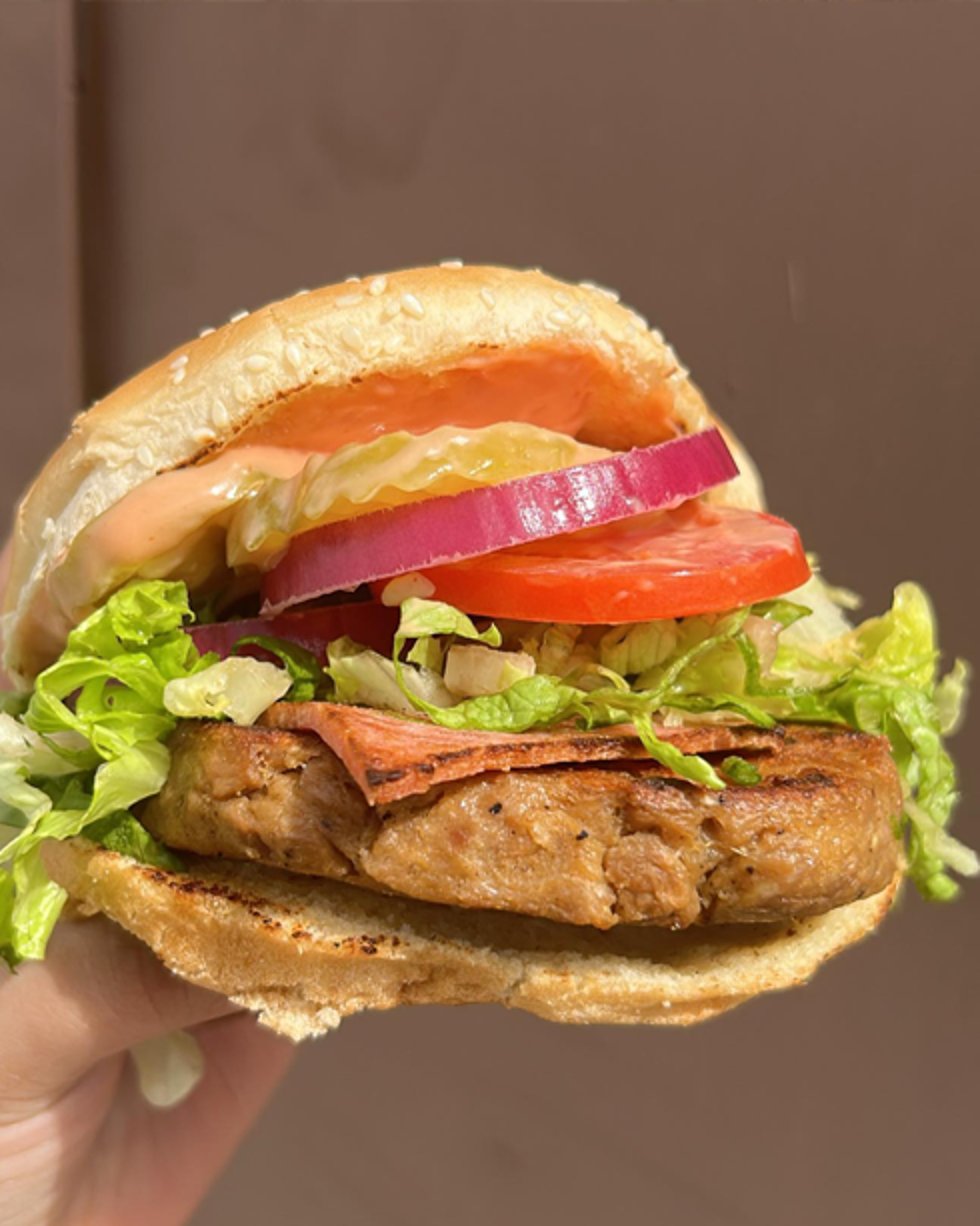 Earth Plant Based Cuisine 2547 01