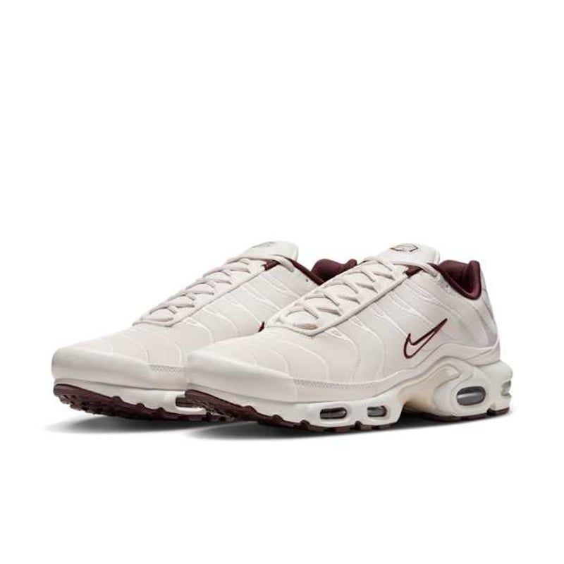 Nike Air Max Plus Premium HF3181-001 05
