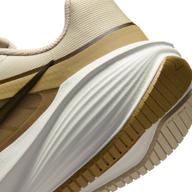 Обувки Nike Downshifter 14 "Tan" | Мъже | Бягане | 08 | SPORTSHOWROOM