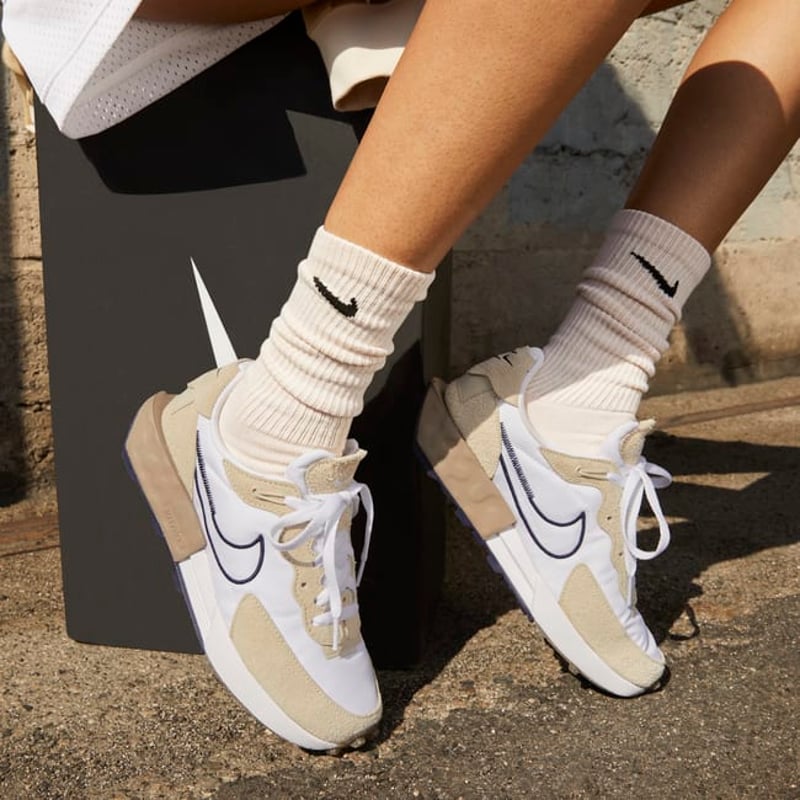 Nike Fontanka Waffle DC3579-102 02