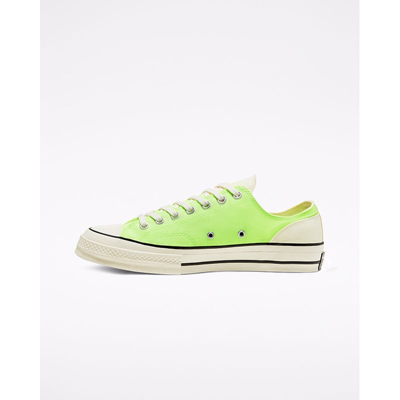 Converse Chuck 70 Low ‘Psychedelic Hoops’ 167826C 03