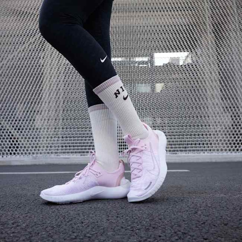 Nike Free RN NN DX6482-600 02
