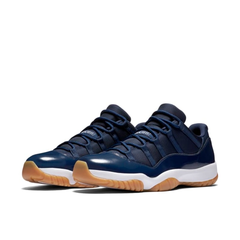 Jordan 11 Retro Low 528895-405 04