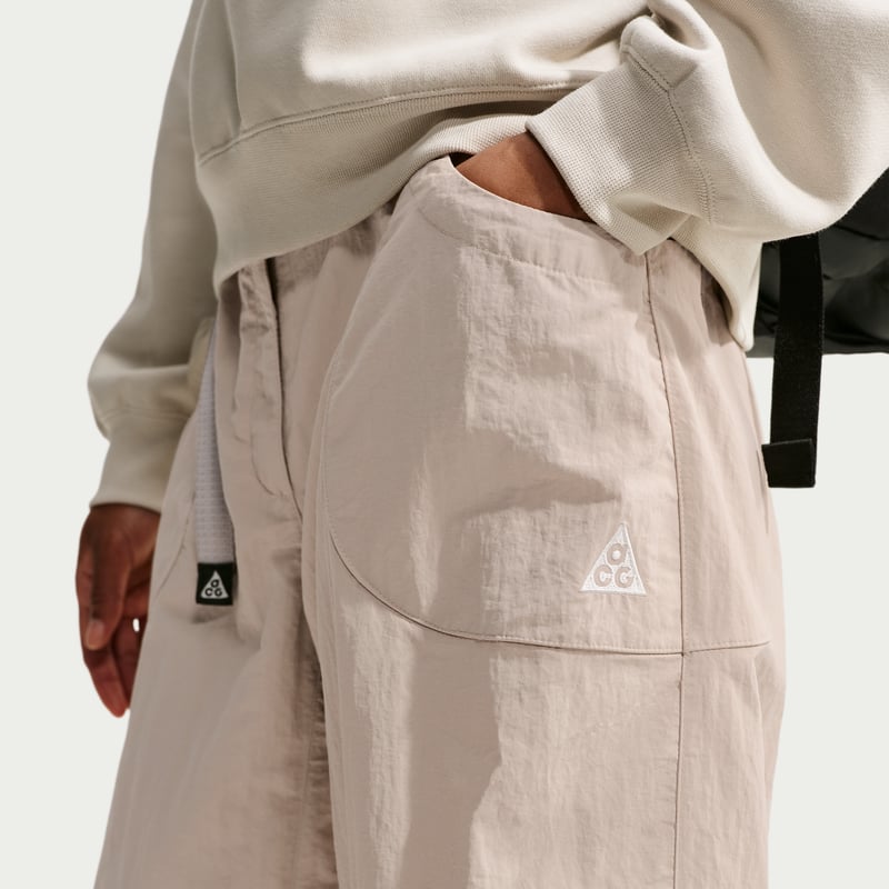 Nike ACG 'Dolomiti' Bukse "Cream II / Light Orewood Brown" | Dame | | 04 | SPORTSHOWROOM