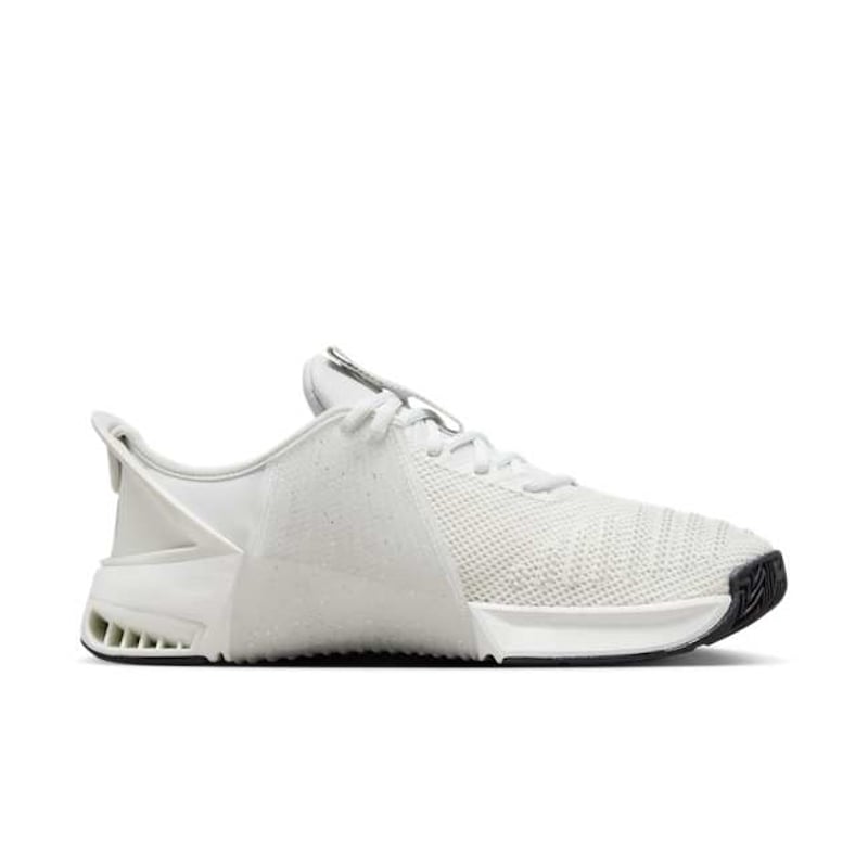 Nike Metcon 9 EasyOn Premium FZ2113-101 03