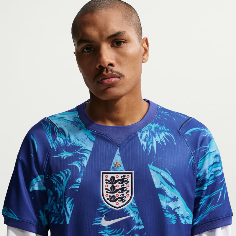 Nike England 2026 Stadium Goalkeeper Dri-FIT Replica IB5295-489 03