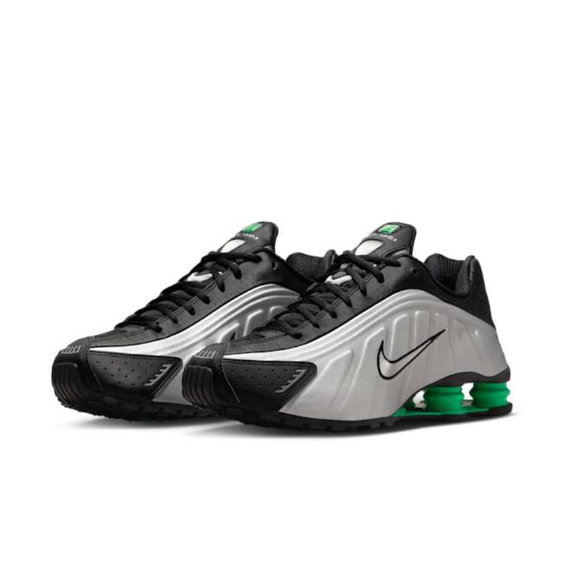 Nike Shox R4 HQ1988-006 05