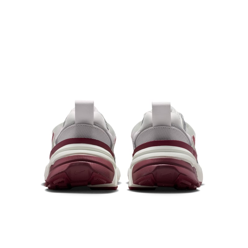 Nike V2K Run trainers "Summit White & Pink Smoke" | Women | SportStyle | 06 | SPORTSHOWROOM