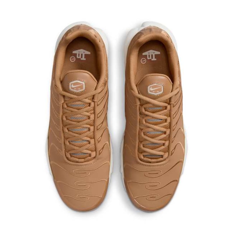 Nike Air Max Plus FZ8815-200 04