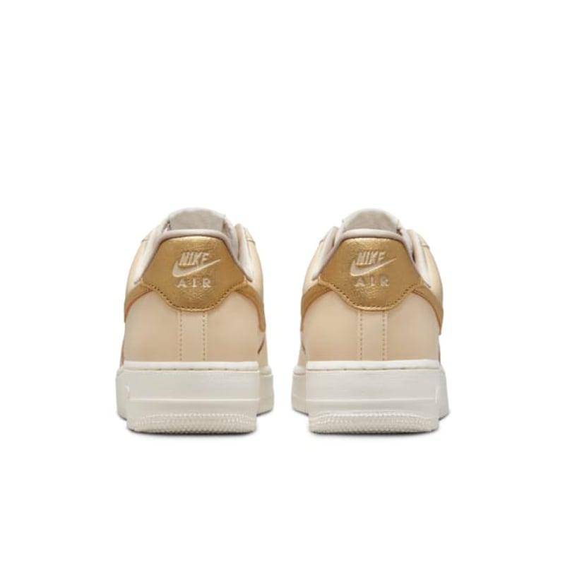 Nike Air Force 1 '07 DQ7569-102 06