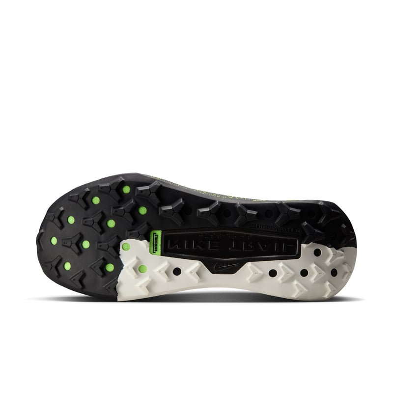 Nike Wildhorse 10 trail runners "Black & Peat Moss" | Men | Outdoor | 02 | SPORTSHOWROOM