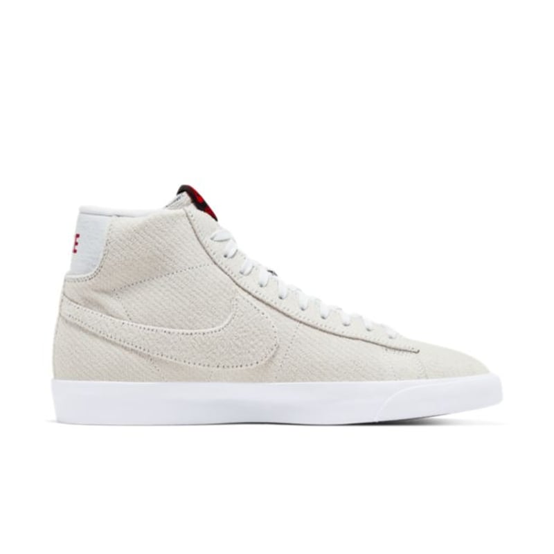 Nike Blazer Mid QS x Stranger Things CJ6102-100 03