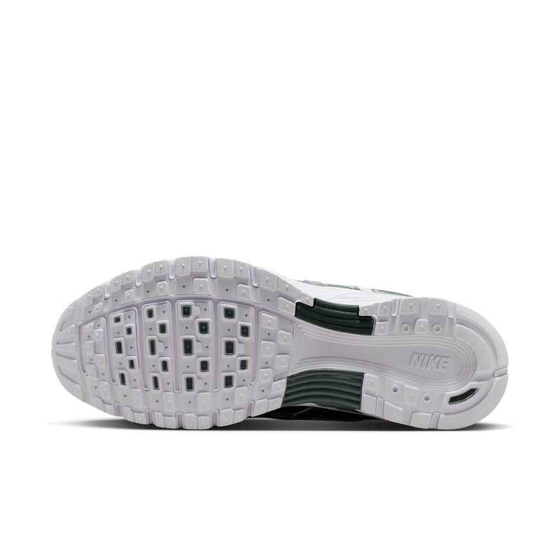Nike P-6000 sneakers "White & Mica Green" | Dame | Sportstyle | 01 | SPORTSHOWROOM