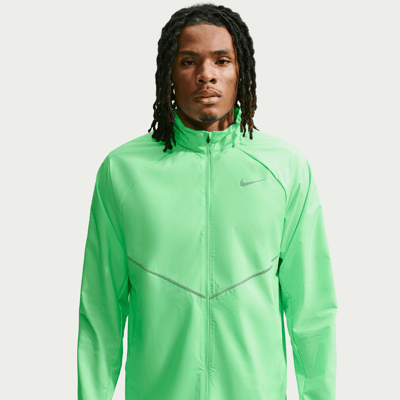 Nike Miler Repel UV Jakke "Illusion Green" | Herre | Løping | 01 | SPORTSHOWROOM