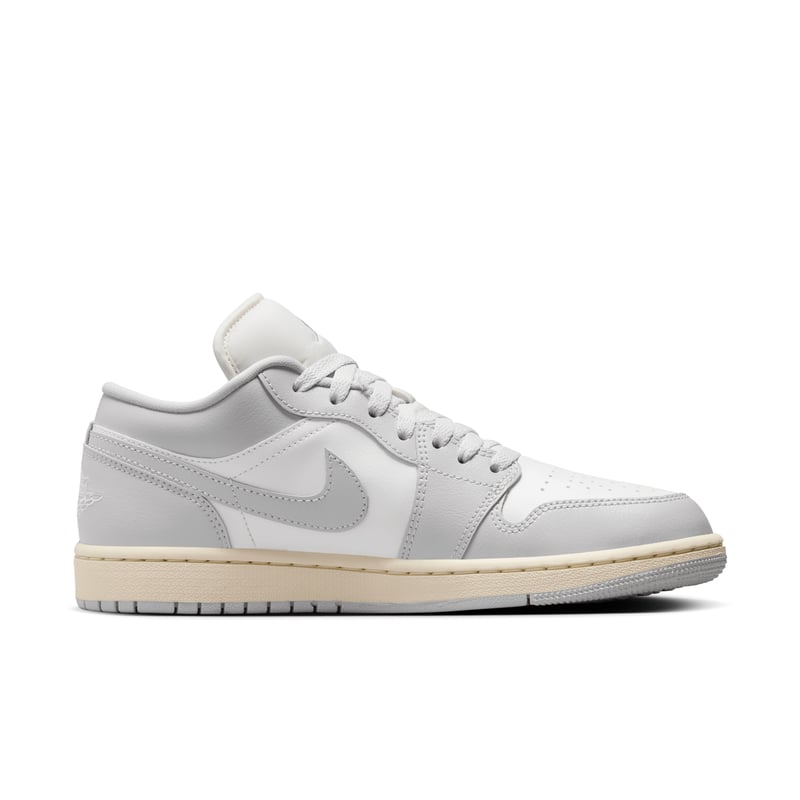 Jordan 1 Low DC0774-103 03