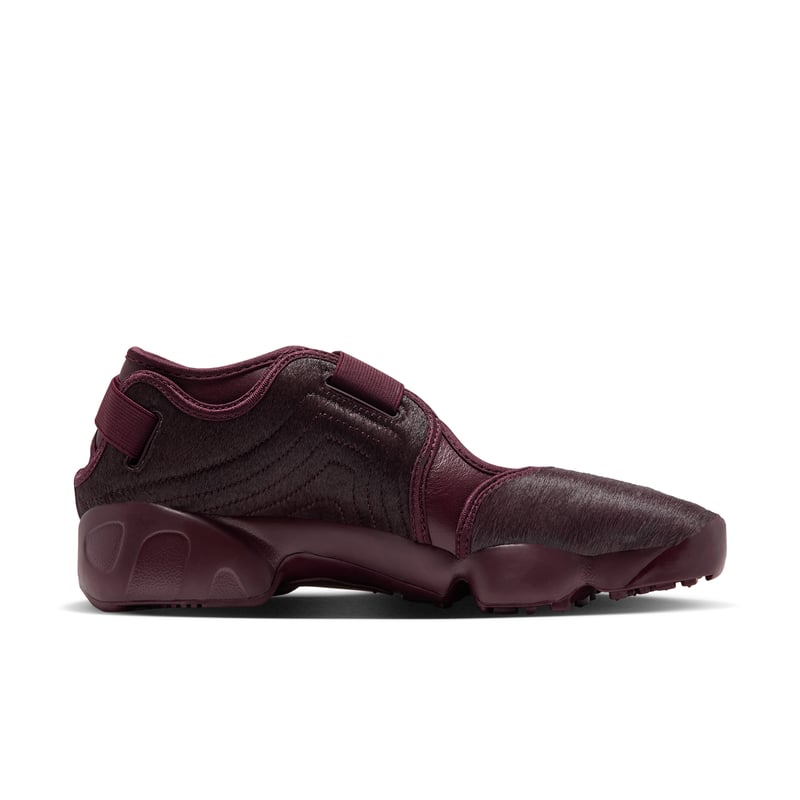 Baskets Nike Air Rift ‘Pony Hair’ "Mystic Dates" | Femme | Sportstyle | 03 | SPORTSHOWROOM