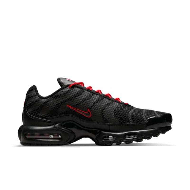 Nike Air Max Plus DN7997-001 03