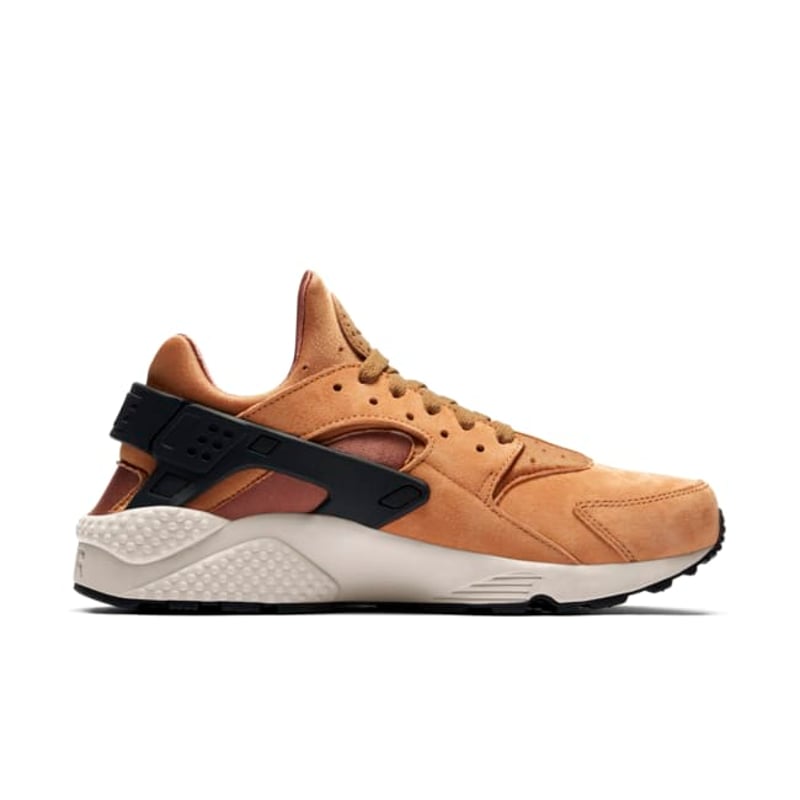 Nike Air Huarache Premium 704830-700 03