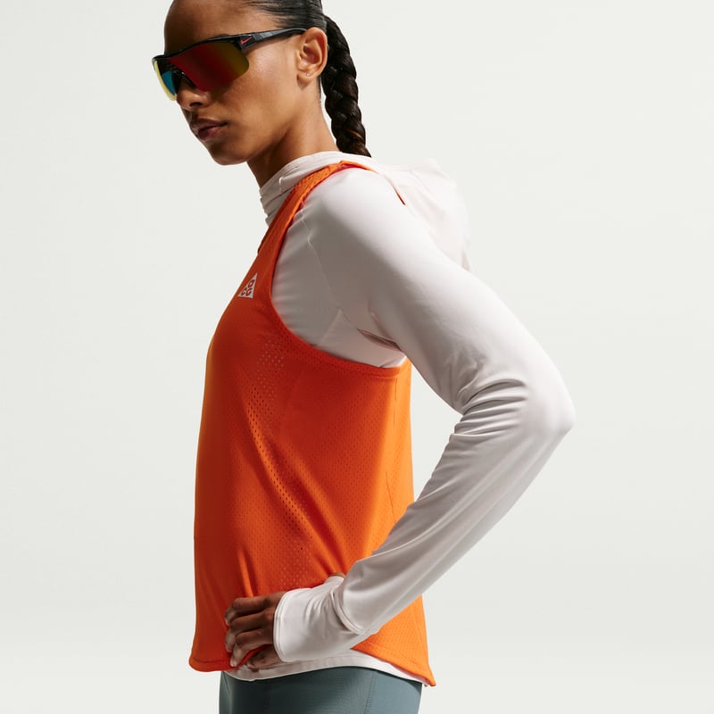 Nike ACG Dri-FIT High-Waisted 4" Shorts "Mineral Slate & Black Spruce" | Women | Outdoor | 04 | SPORTSHOWROOM