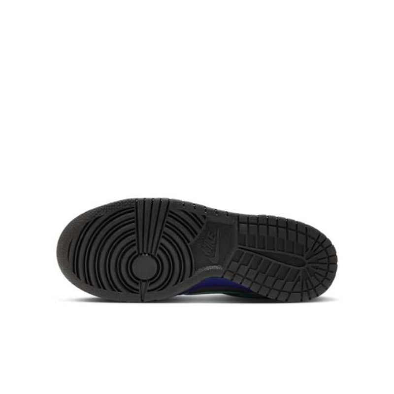 Nike Dunk Low SE ‘Panda-Monium Pack’ HQ9294-200 02