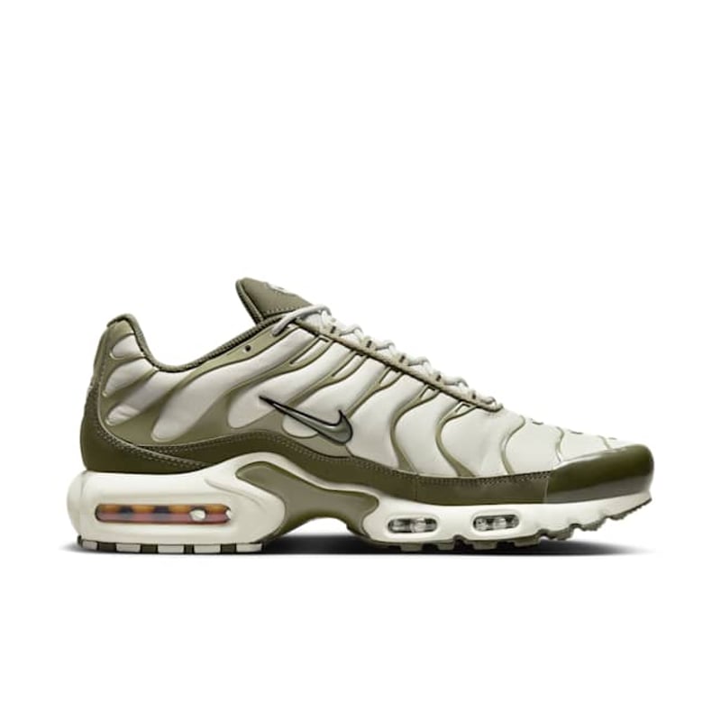 Nike Air Max Plus FB9722-002 03