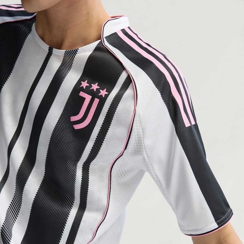 adidas Juventus 2025/26 Home Authentic JJ4314 04