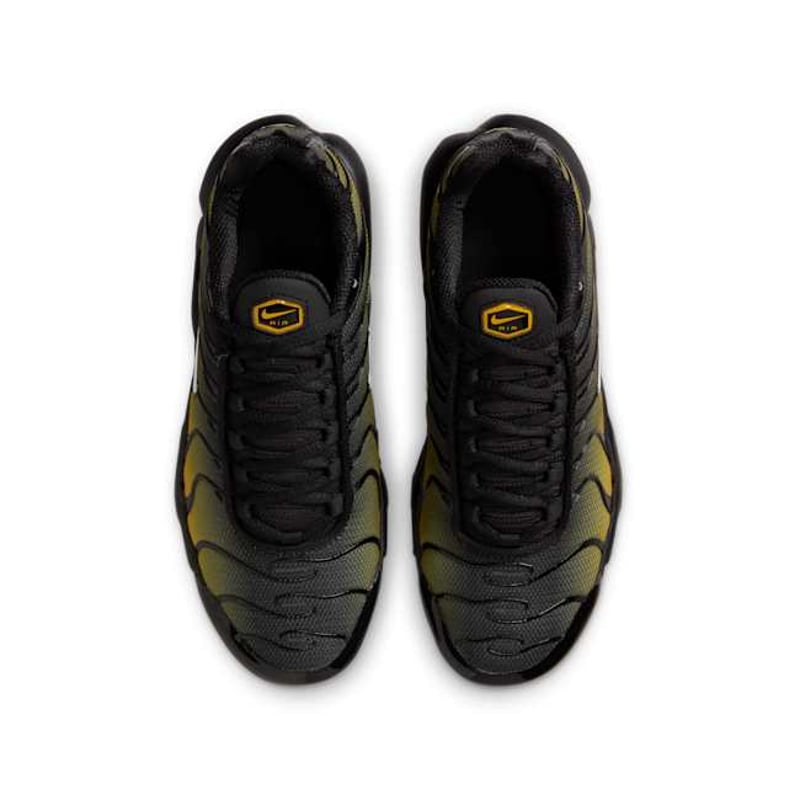 Nike Air Max Plus IB2870-001 04