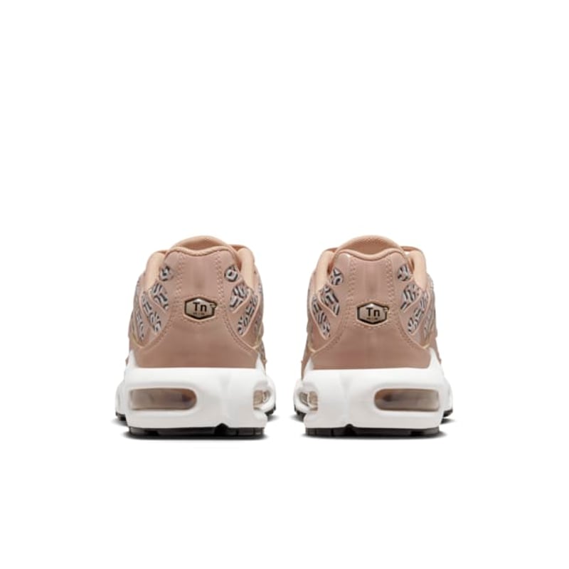 Nike Air Max Plus FB2557-200 06