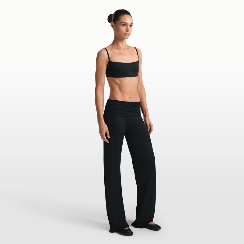 NikeSKIMS Stretch Knit IR5088-054 04