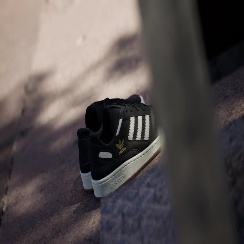 adidas Forum Low CL IF9680 02