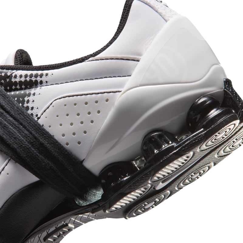 Nike Total 90 Shox Magia trainers "White & Black" | Women | SportStyle | 07 | SPORTSHOWROOM
