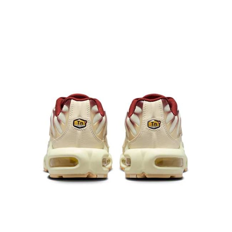 Nike Air Max Plus FQ2765-100 06