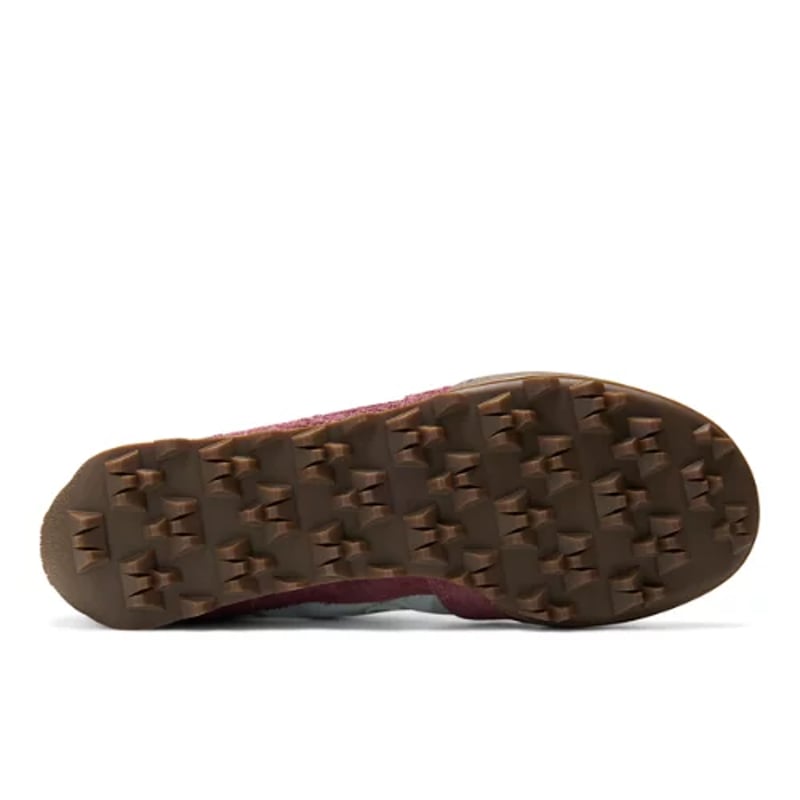 New Balance Gator Run x BASKETCASE UGTR1LB 04