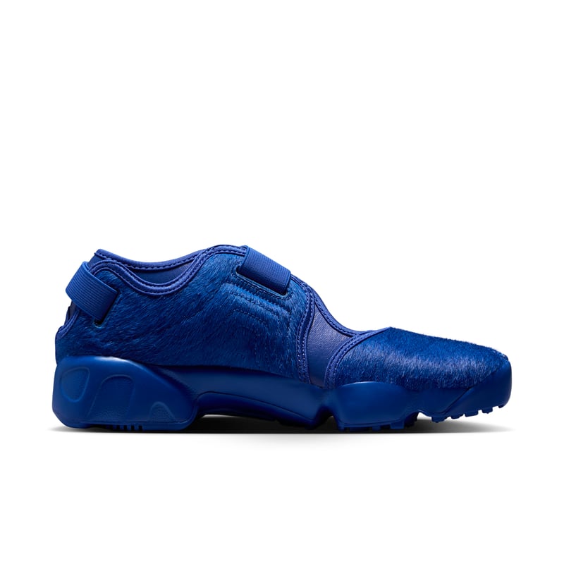 Baskets Nike Air Rift ‘Pony Hair’ "Old Royal" | Femme | Sportstyle | 03 | SPORTSHOWROOM
