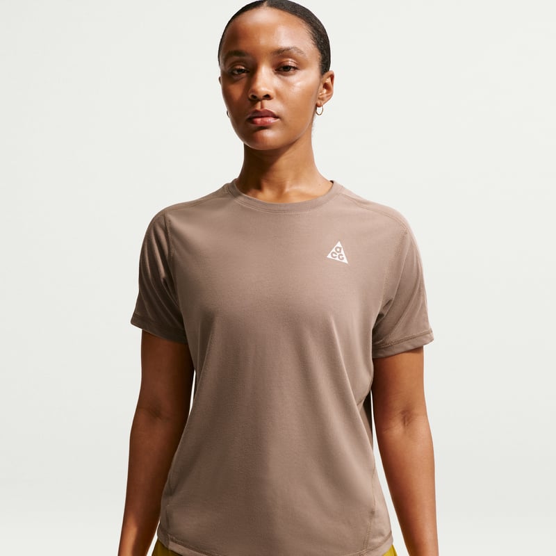 Nike ACG Dri-FIT Shirt "Mink Brown" | Women | Outdoor | 01 | SPORTSHOWROOM