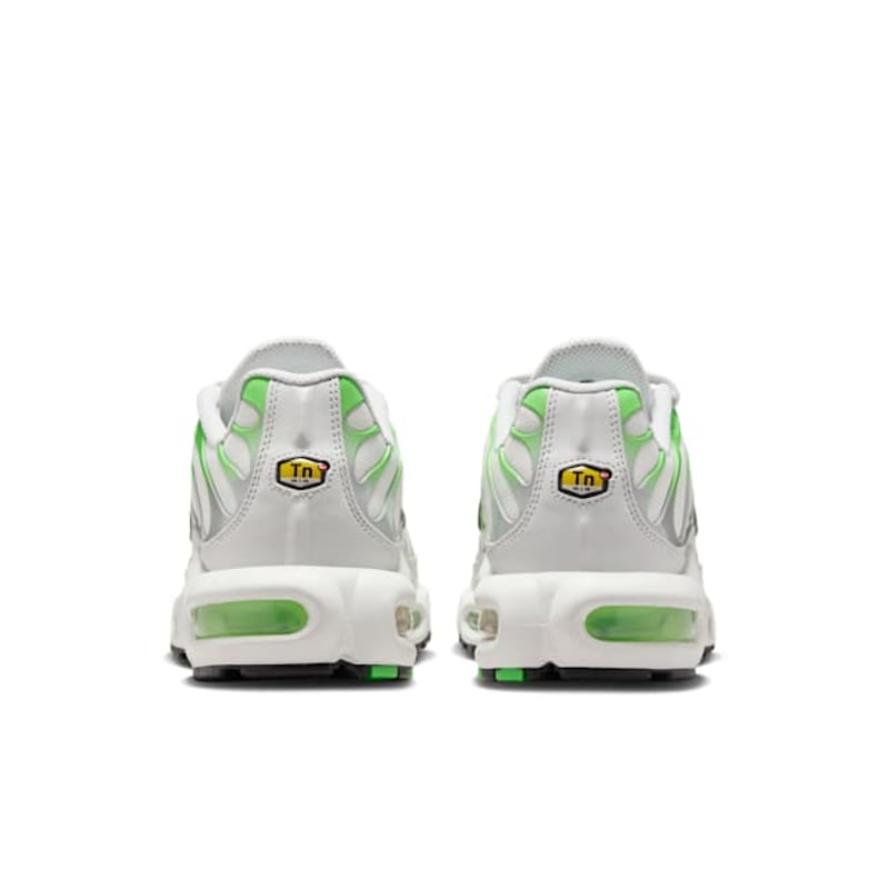 Nike Air Max Plus DZ3671-001 06