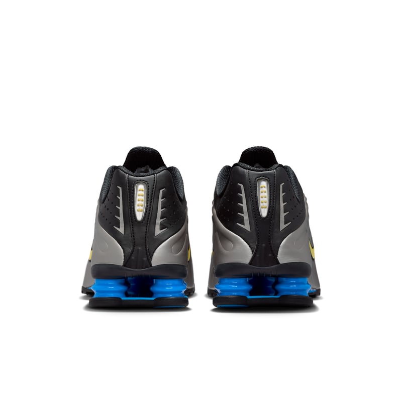 Nike Shox R4 IO8134-001 06