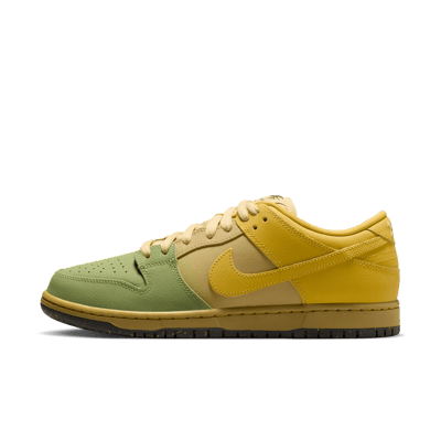 Skate tenisky Nike SB Dunk Low Pro "Saffron Quartz & Buff Gold" | Muži | Skejtovanie | 01 | SPORTSHOWROOM