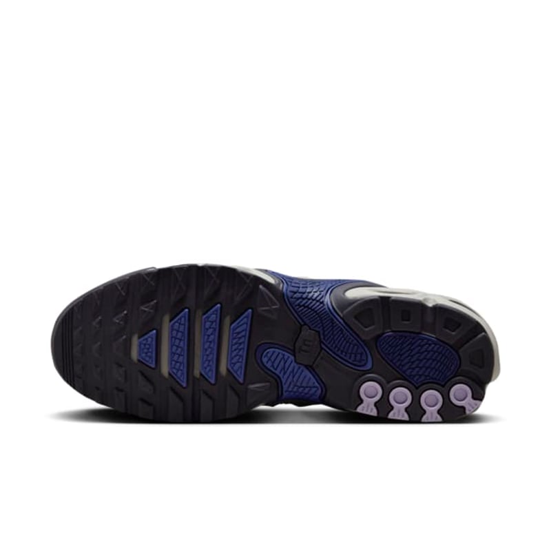 Nike Air Max Plus Drift FD4290-007 02