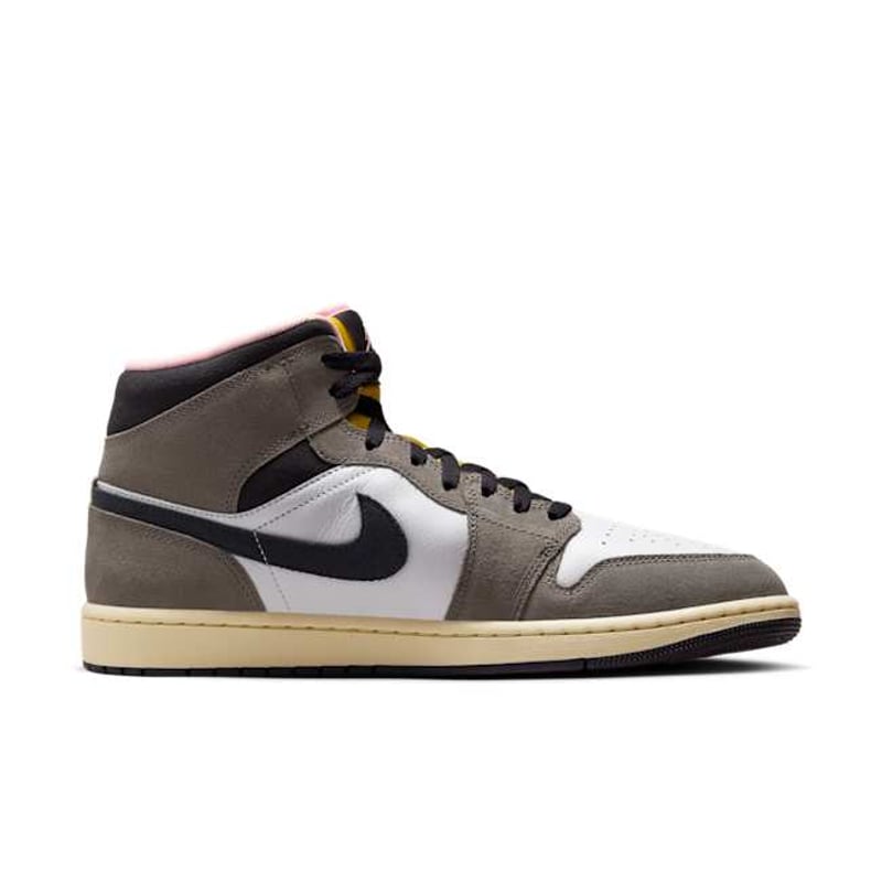 Jordan 1 Mid HQ2011-100 03
