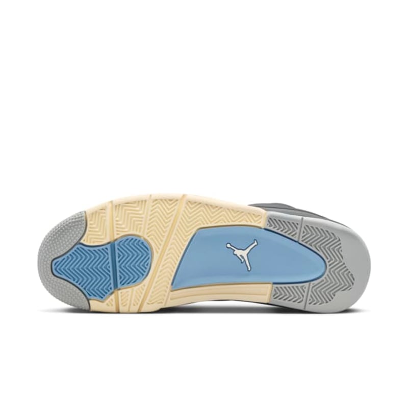 Jordan 4 RM FQ7939-002 02