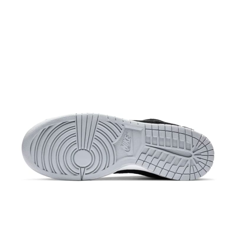 Nike SB Dunk Low x Medicom Toy CZ5127-001 02