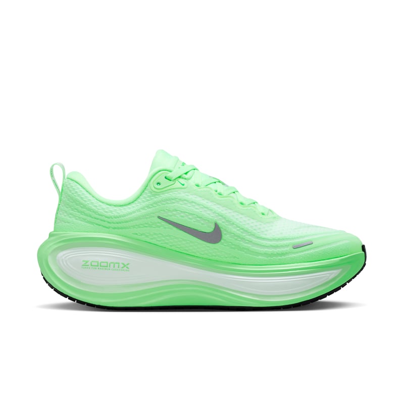 Nike Vomero Plus HV8154-111 03