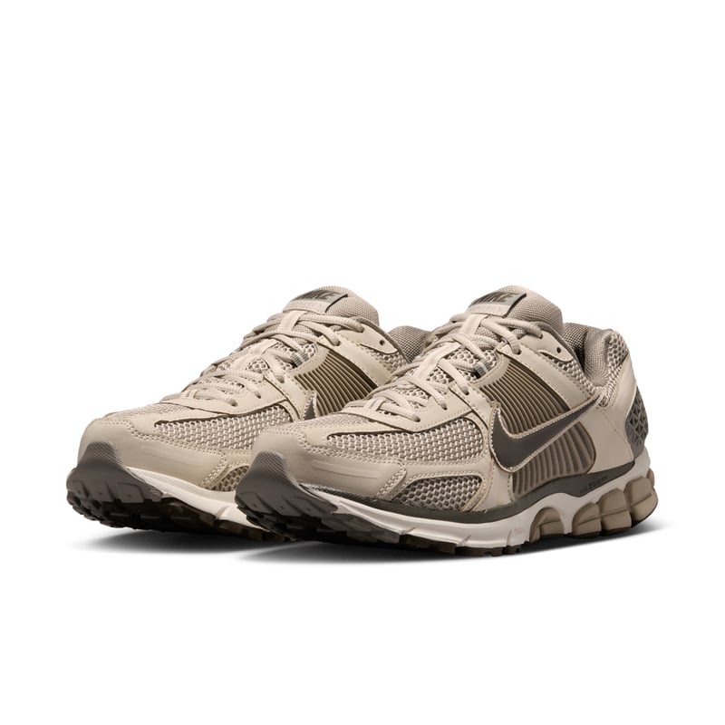 Nike Zoom Vomero 5 trainers "Desert Khaki & Classic Olive" | Men | SportStyle | 04 | SPORTSHOWROOM