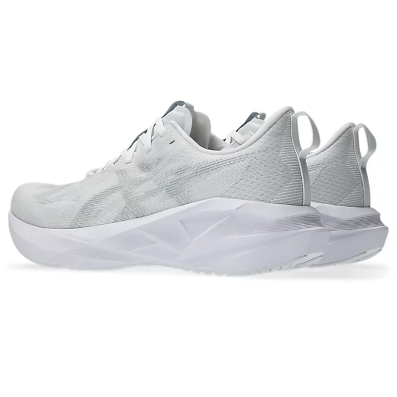 ASICS Novablast 5 1011B974-100 03