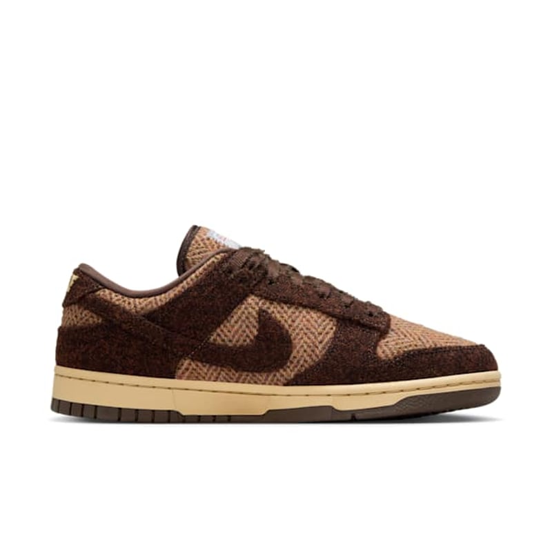 Nike Dunk Low x Harris Tweed® IO0052-200 03